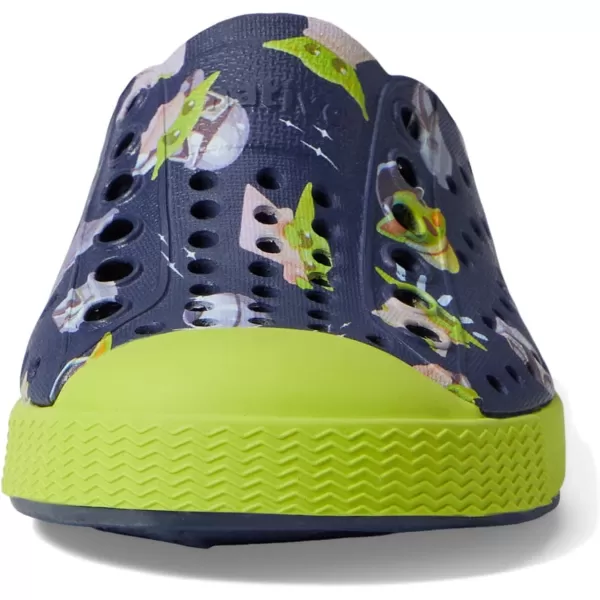 Jefferson Star Wars Print Slip-On Sneakers for Toddlers – Closed Round Toe – Synthetic Upper