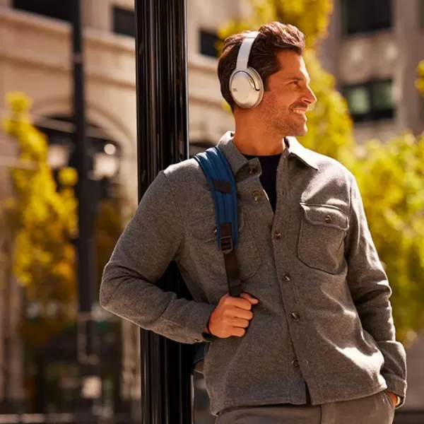 JBL Tour One M2 - Wireless Over-Ear Noise Cancelling Headphones , Medium