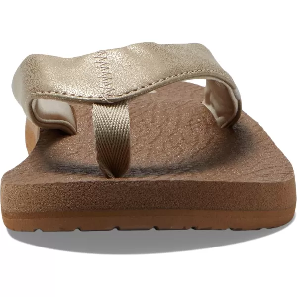 Sanuk Womens Yoga Mat Metallic FlipFlopChampagne