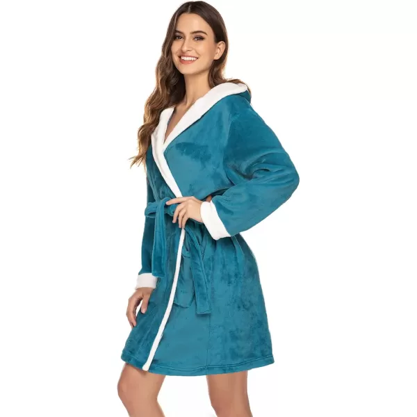 imageHOTOUCH Womens Hooded Bathrobe Fleece Robe Super Soft Plush Robe Velour BathrobeGreen