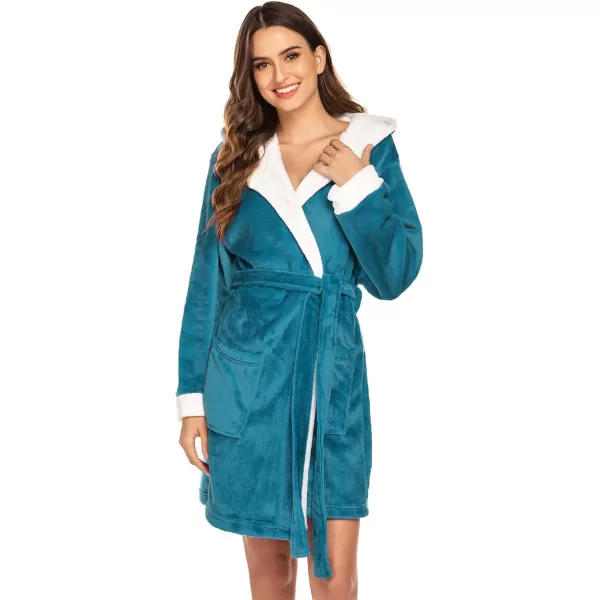 imageHOTOUCH Womens Hooded Bathrobe Fleece Robe Super Soft Plush Robe Velour BathrobeGreen