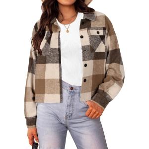 imageHOTOUCH Womens Flannels Fall Cropped Shacket Plaid Jacket Long Sleeve Button Down Coat 2024 Fall Fashion Trendy OutfitsBrown Black Flannel