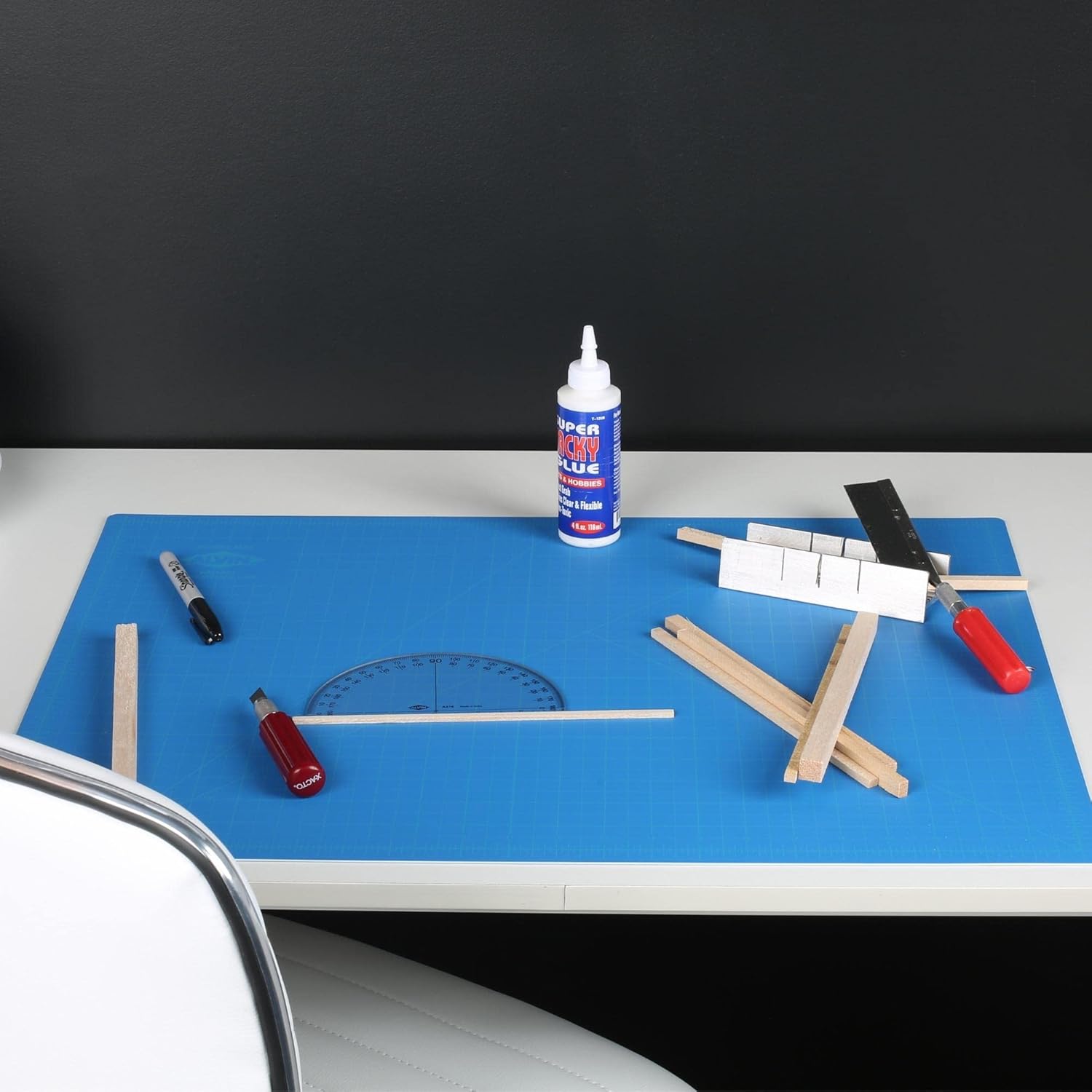 ALVIN HM SelfHealing Cutting Mat for Hobbies 12 x 18 inch  DoubleSided BlueGrey  3Layer Gridded Surface for Arts Crafts and Sewing  Model HM121818L x 18W