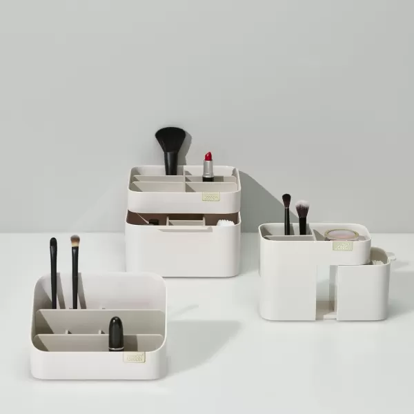 imageJoseph Joseph 75006 Viva Magnifying Compact Cosmetic Mirror 1x3x ShellTiered Organiser