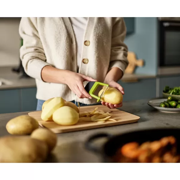 imageJoseph Joseph Duo EasyGrip Straight Potato and Vegetable Kitchen Peeler Green