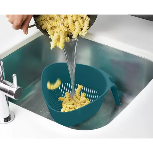 imageJoseph Joseph Duo Triangular Colander Food Strainer with Vertical Handle and EasyPour Corners Dark Opal