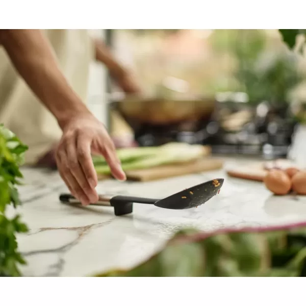 imageJoseph Joseph Elevate Silicone Solid Turner with Integrated Tool Rest