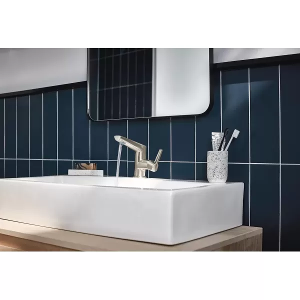 imageDelta Faucet Galeon Single Hole Bathroom Faucet Chrome Bathroom Faucets for Sink 1 Hole Single Handle Bathroom Sink Faucet Diamond Seal Technology Lumicoat Chrome 572PRMPUDSTLumicoat Stainless