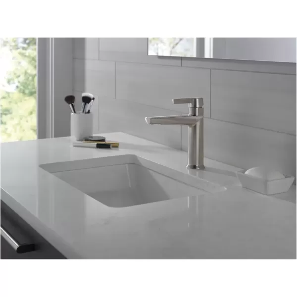 imageDelta Faucet Galeon Single Hole Bathroom Faucet Chrome Bathroom Faucets for Sink 1 Hole Single Handle Bathroom Sink Faucet Diamond Seal Technology Lumicoat Chrome 571PRMPUDSTLumicoat Stainless