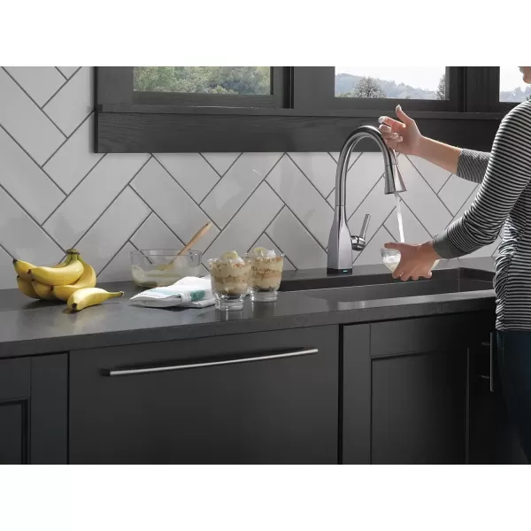imageDelta Faucet Mateo Touch Kitchen Faucet Brushed Nickel Kitchen Faucets with Pull Down Sprayer Kitchen Sink Faucet Touch Faucet for Kitchen Sink Touch2O Technology Arctic Stainless 9183TARDSTArctic Stainless