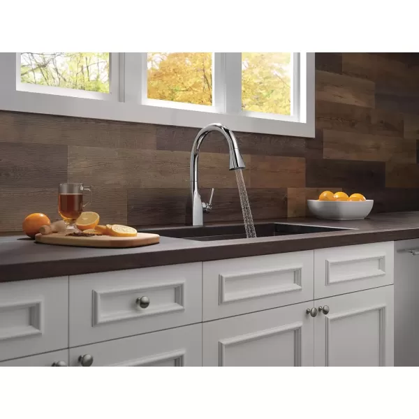 imageDelta Faucet Mateo Touch Kitchen Faucet Brushed Nickel Kitchen Faucets with Pull Down Sprayer Kitchen Sink Faucet Touch Faucet for Kitchen Sink Touch2O Technology Arctic Stainless 9183TARDSTChrome