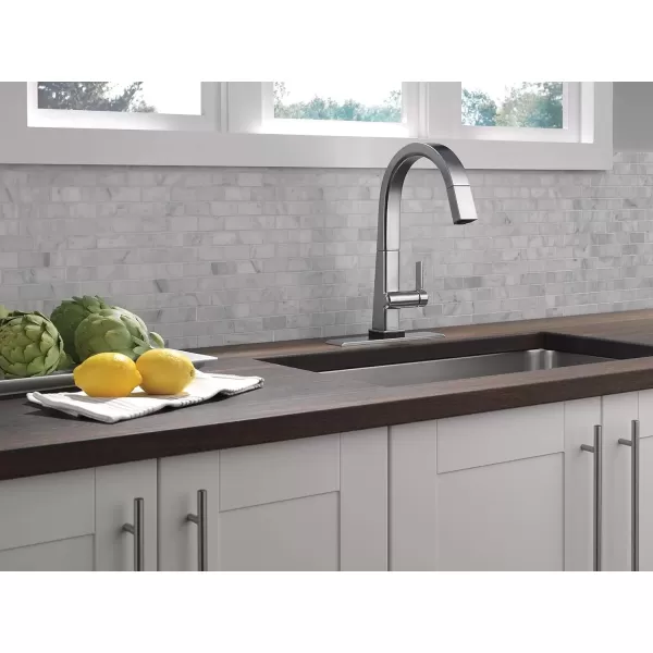 imageDelta Faucet Pivotal Touch Kitchen Faucet Brushed Nickel Kitchen Faucets with Pull Down Sprayer Kitchen Sink Faucet Touch Faucet for Kitchen Sink Touch2O Technology Arctic Stainless 9193TARDSTArctic Stainless