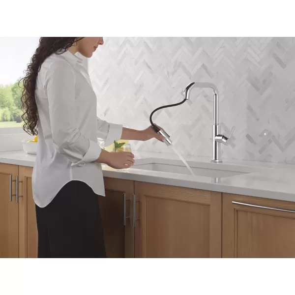 imageDelta Faucet Nicoli USpout Kitchen Faucet with Pull Down Sprayer Champagne Gold Kitchen Sink Faucet Modern Kitchen Faucet Single Hole Kitchen Faucet Champagne Bronze 19868LFCZChrome