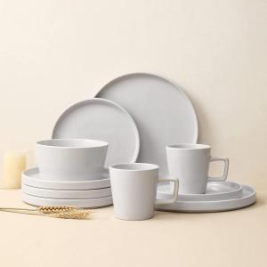 imageStone Lain Coupe Dinnerware Set Service For 4 Black MatteWhite Glossy