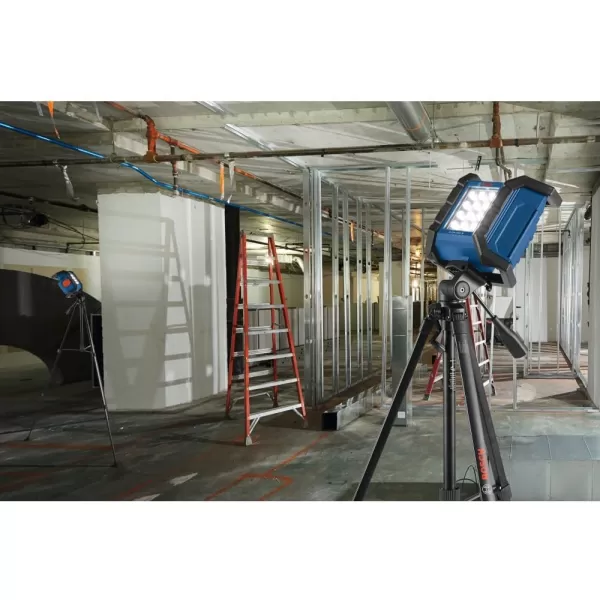 BOSCH GLI18V-4000CN 18V Lithium-Ion Bluetooth Connected 4,000 Lumens LED Floodlight , Black