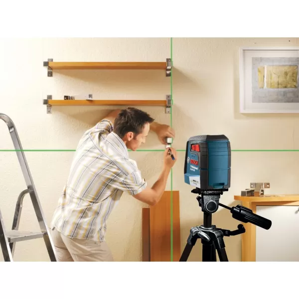 BOSCH GLL50-20GL 65ft Green-Beam Cross-Line Laser with VisiMax Technology, Rechargable Lithium-Ion Battery, Self-Leveling, with Magnetic Mount