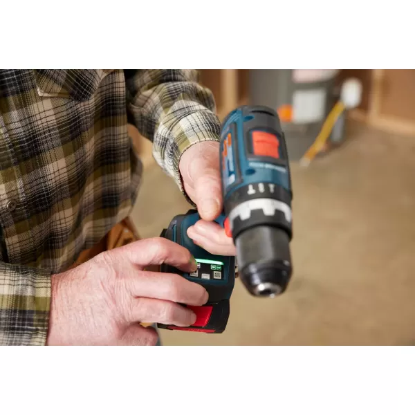BOSCH GSB18V-800CB24 1/2 In. Brushless Connected-Ready Hammer Drill/Driver Kit with  CORE18V® 4 Ah Advanced Power Battery 18V 4 Ah Batteries)