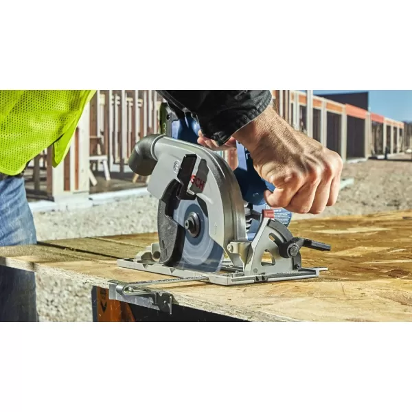 BOSCH GKS18V-22N 18V Brushless Blade-Right 6-1/2 In. Circular Saw 