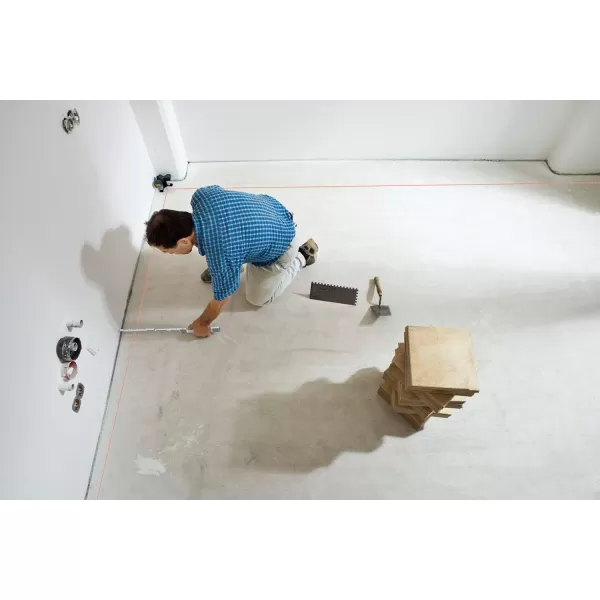 BOSCH GTL3 65 Ft Wall &amp; Floor Covering Laser, Includes 4 AA Batteries, Versatile Steel Positioning Plate, Laser Target, &amp; Pouch