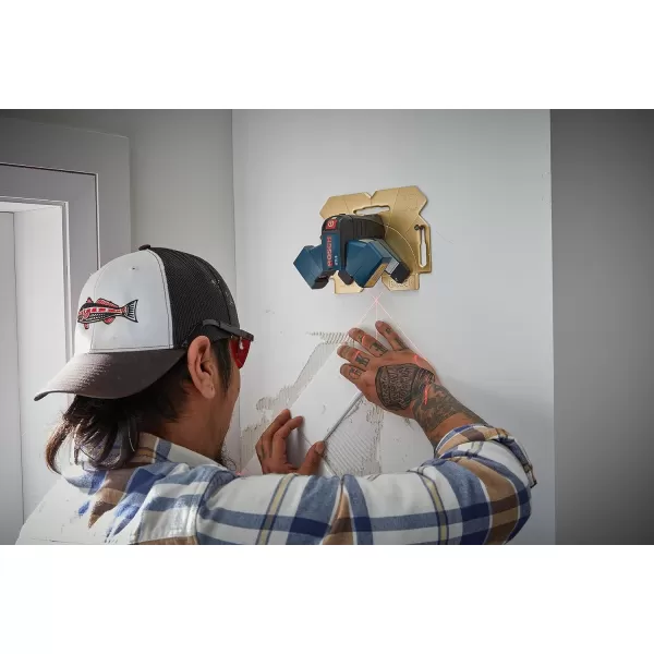 BOSCH GTL3 65 Ft Wall &amp; Floor Covering Laser, Includes 4 AA Batteries, Versatile Steel Positioning Plate, Laser Target, &amp; Pouch
