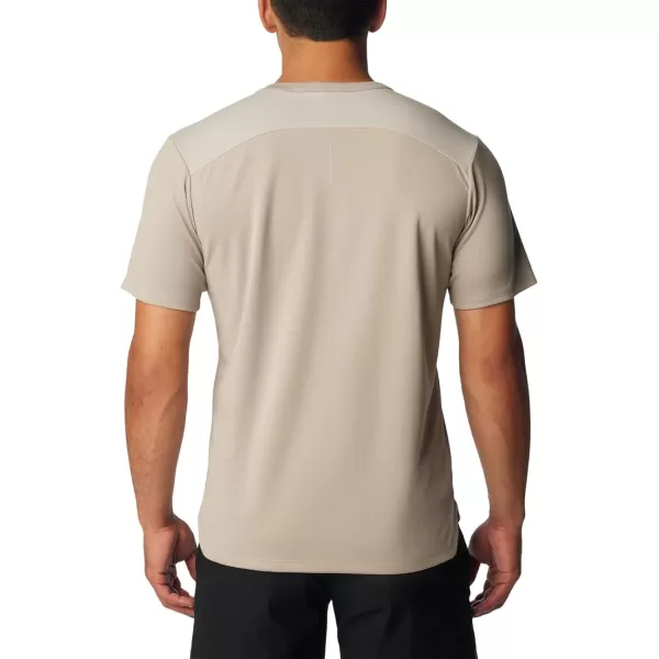 imageColumbia Mens Black Mesa Short Sleeve CrewFlint Grey