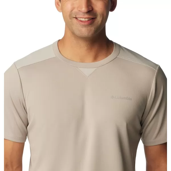 imageColumbia Mens Black Mesa Short Sleeve CrewFlint Grey