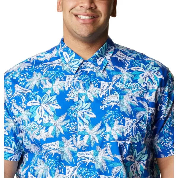 imageColumbia Mens Trollers Best Short Sleeve ShirtBlue Macaw Festive Fishin Print