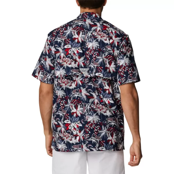imageColumbia Mens Trollers Best Short Sleeve ShirtCollegiate Navy Fireworks Fish Print