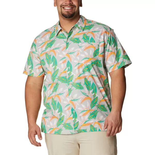 imageColumbia Mens Trollers Best Short Sleeve ShirtCool Grey Tuna Paradise Print
