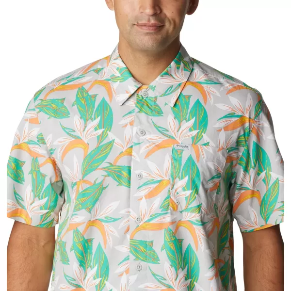 imageColumbia Mens Trollers Best Short Sleeve ShirtCool Grey Tuna Paradise Print