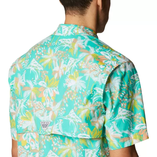 imageColumbia Mens Trollers Best Short Sleeve ShirtElectric Turquoise Festive Fishin Print