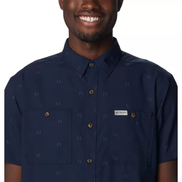 imageColumbia Mens Utilizer Printed Woven Short SleeveCollegiate Navy Hammocked