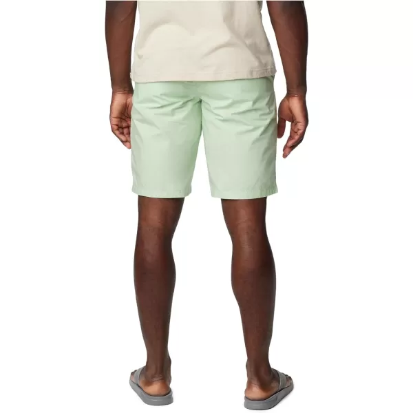 imageColumbia Mens Washed Out Short Cotton Classic FitSage Leaf