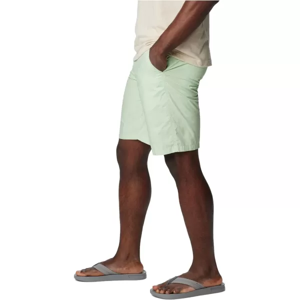 imageColumbia Mens Washed Out Short Cotton Classic FitSage Leaf