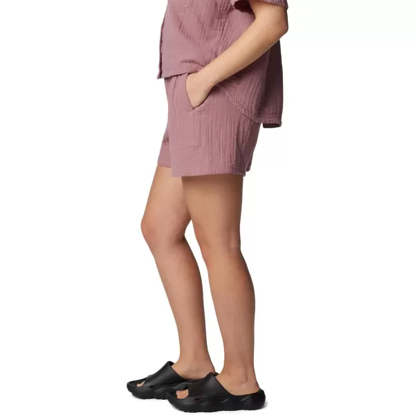 imageColumbia Womens Holly Hideaway Breezy ShortFig