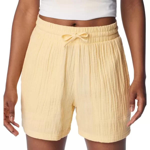 imageColumbia Womens Holly Hideaway Breezy ShortSunkissed