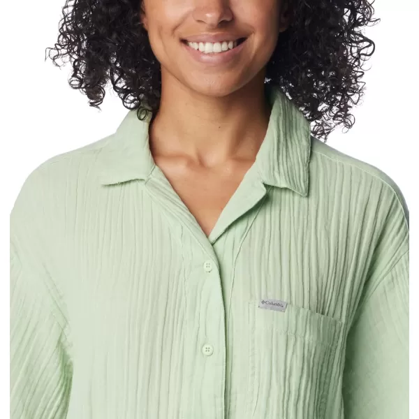 imageColumbia Womens Holly Hideaway Breezy TopSage Leaf