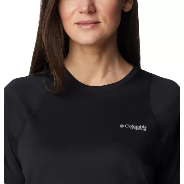 imageColumbia Womens Summit Valley Short Sleeve CrewBlack