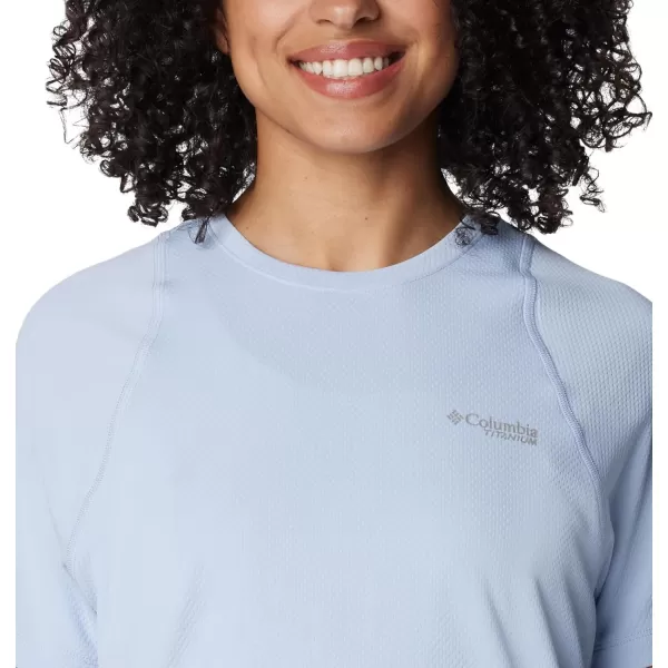 imageColumbia Womens Summit Valley Short Sleeve CrewWhisper