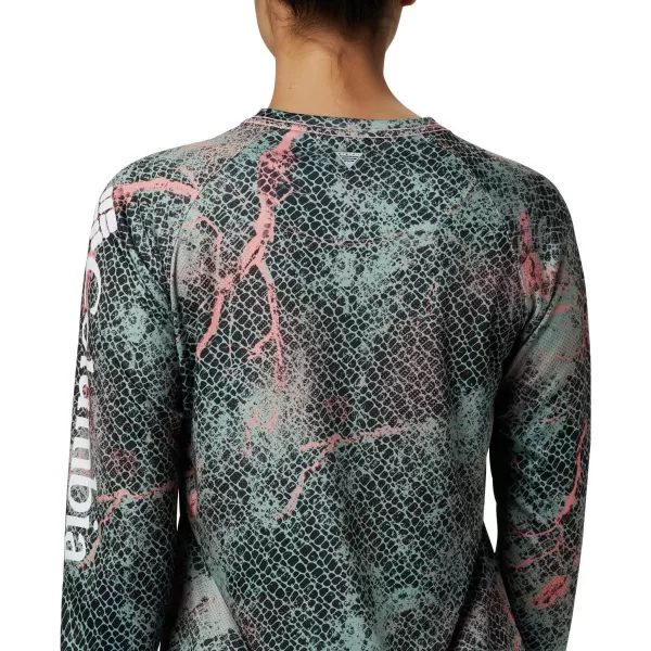 imageColumbia Womens Super Tidal Tee Long SleeveTiki Pink Mako Print