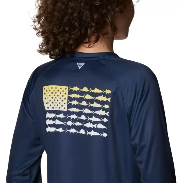 imageWomens Tidal Tee PFG Fish Flag LsColor