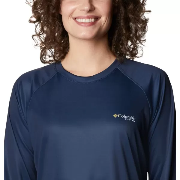 imageWomens Tidal Tee PFG Fish Flag LsColor