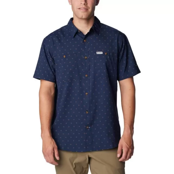 imageColumbia Mens Utilizer Printed Woven Short SleeveCollegiate Navy Dawn Dot Multicolor