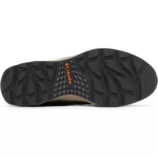 imageColumbia Mens Landroamer Scout SneakerPeatmossBright Orange