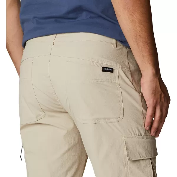 imageColumbia Mens Newton Ridge Ii PantAncient Fossil
