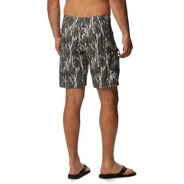 imageColumbia Mens PFG Offshore Ii Board ShortCool Grey Mossy Oak Bottomland