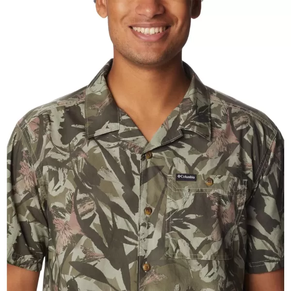 imageColumbia Mens Pine Canyon Short SleeveStone Green Floriculture