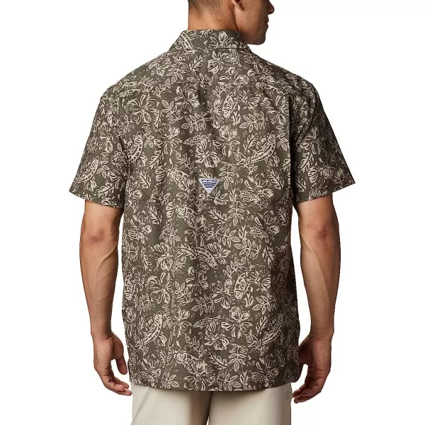 imageColumbia Mens Super Slack Tide Camp ShirtAlpine Tundra Flatslam Tropical Print