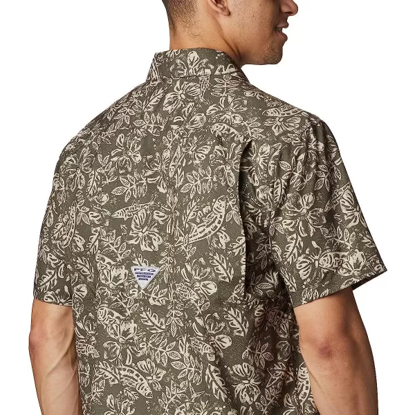 imageColumbia Mens Super Slack Tide Camp ShirtAlpine Tundra Flatslam Tropical Print