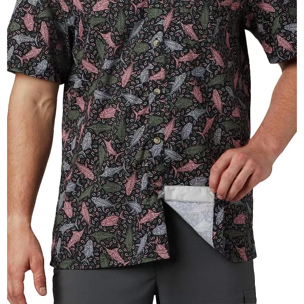 imageColumbia Mens Super Slack Tide Camp ShirtBlack Tribal Fish Print